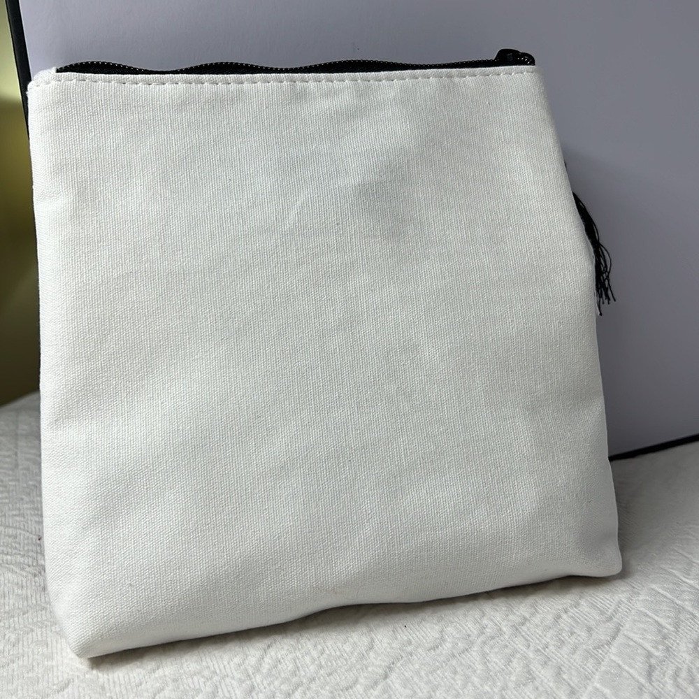 ⭐️🌸Ver/Sak NWT lashes longer than my patience makeup toiletries beach bag lined - Picture 2 of 9